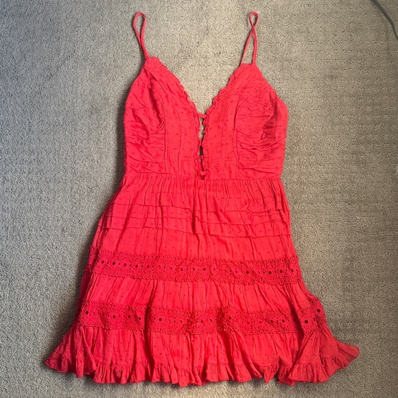Selfie Leslie poppy red low back Riley Deep Vneckline Ruffle Detail Sun Dress - Picture 2 of 5